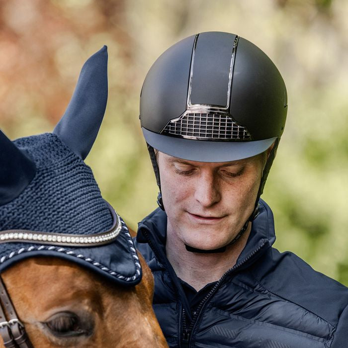 SWING H24 Chrome Riding Hat #colour_matt-black