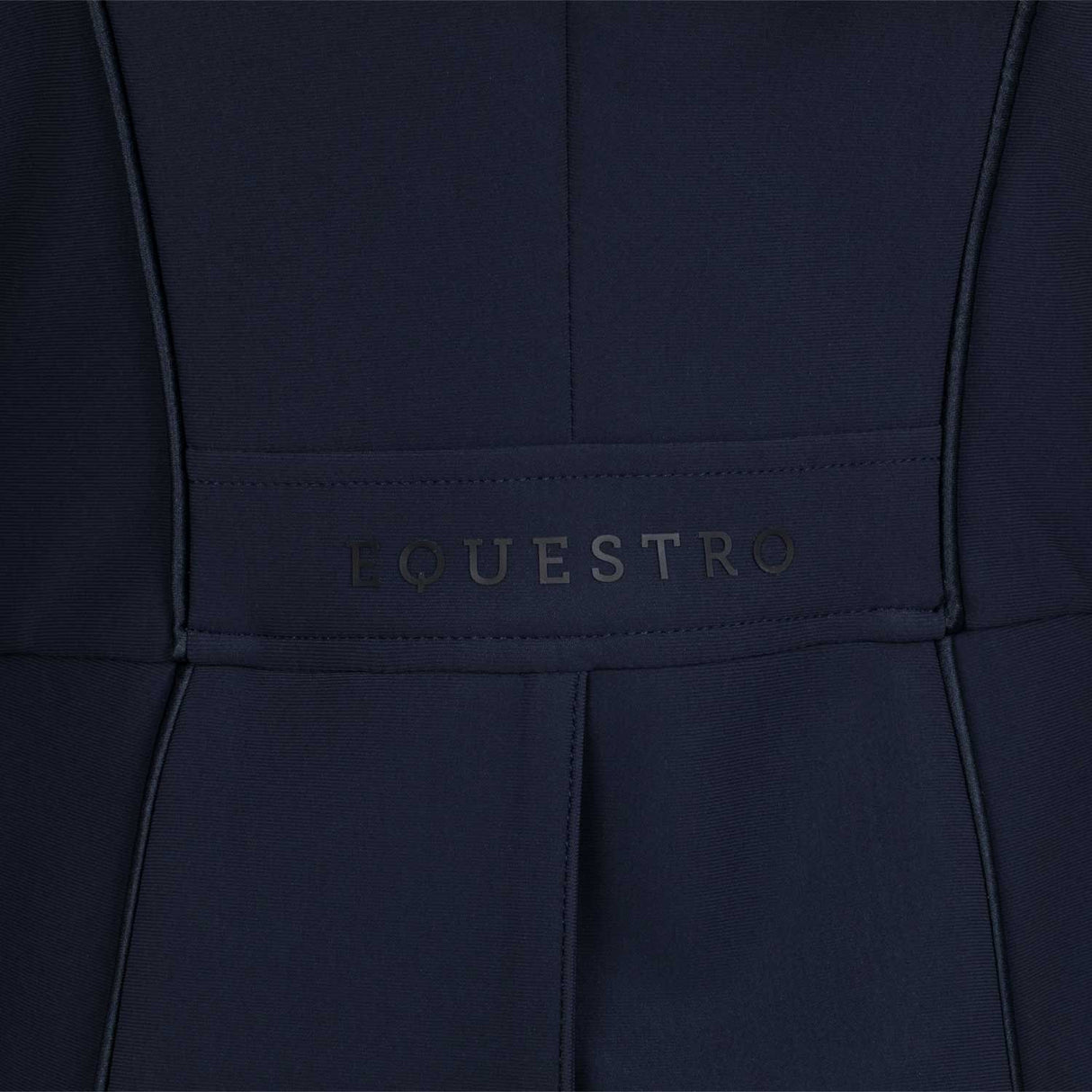 Women's competition dressage tailcoat in technical fabric