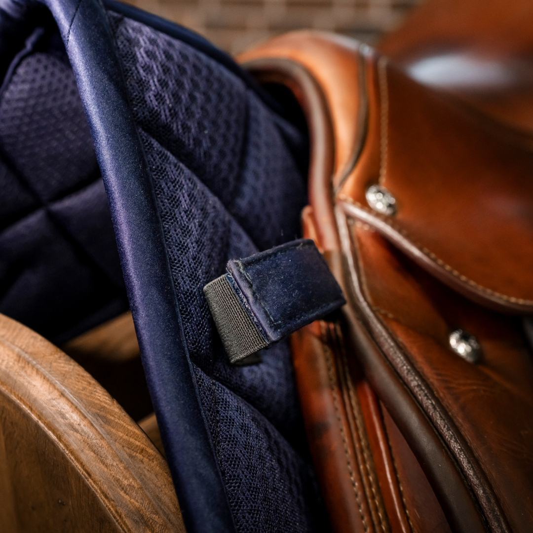 Horseware Ireland Alessandro Albanese Performance Jump Pad #colour_nightshade