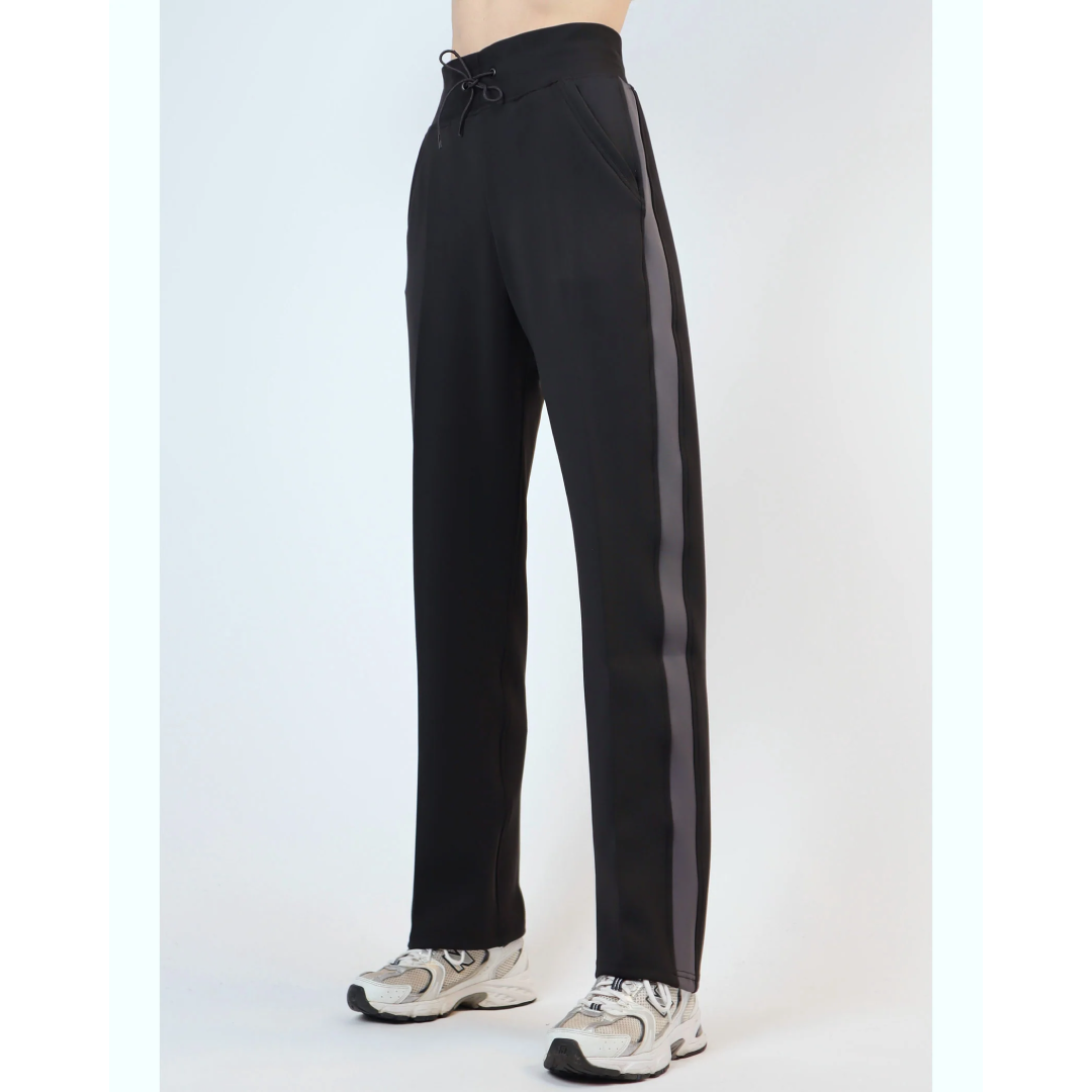 Montar Sweat Pants With Contrast Panel #colour_black
