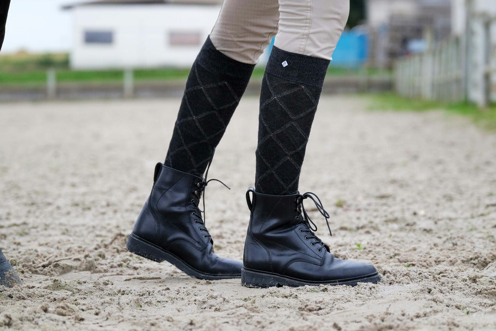 Equitheme Lois Socks #colour_black