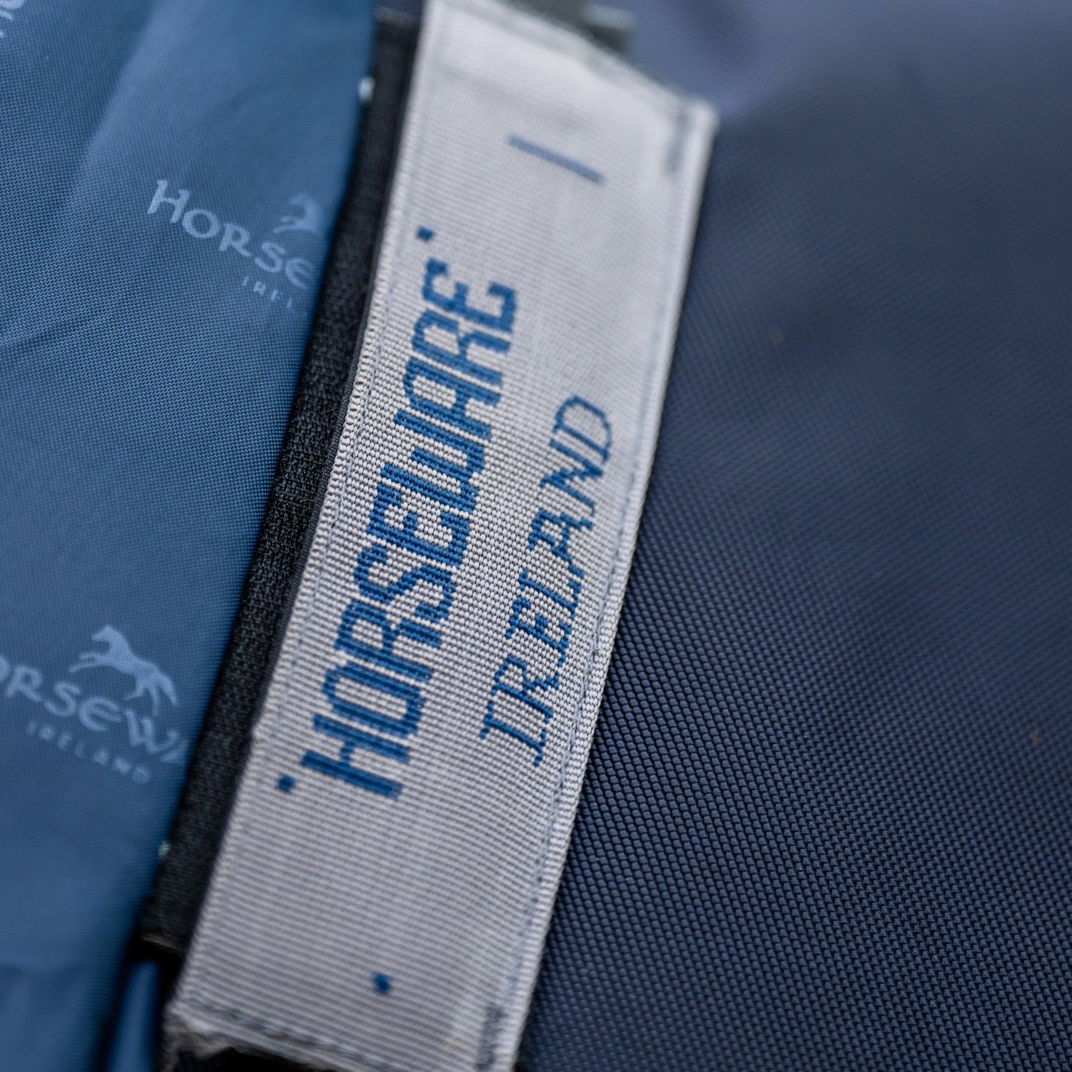 Horseware Ireland Rambo Supreme 1680D Turnout Vari-Layer 250g #colour_navy-thunderstorm-grey-silver