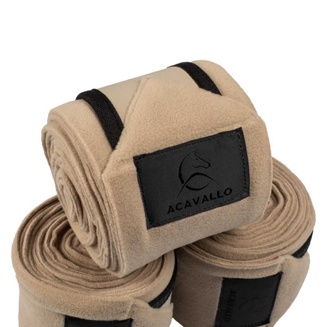 Anti-pilling fleece bandages hook-and-loop closure fastening