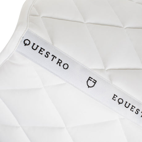 Dressage saddle pad with diamond quilting