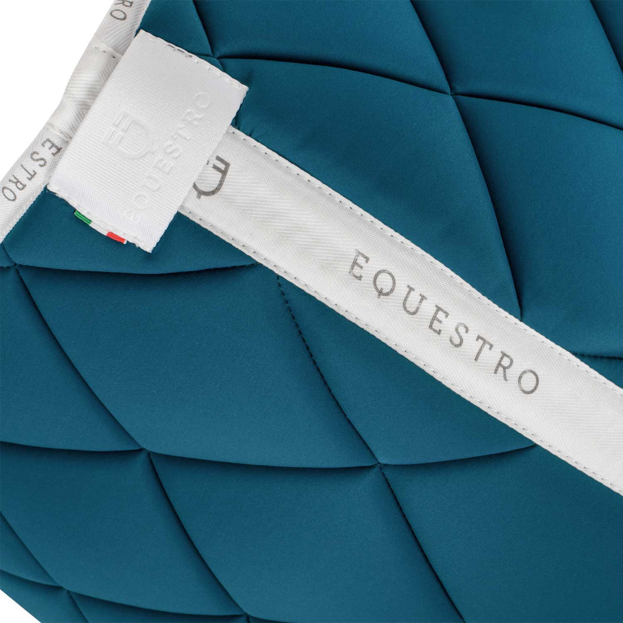 Jumping saddle pad breathable technical fabric
