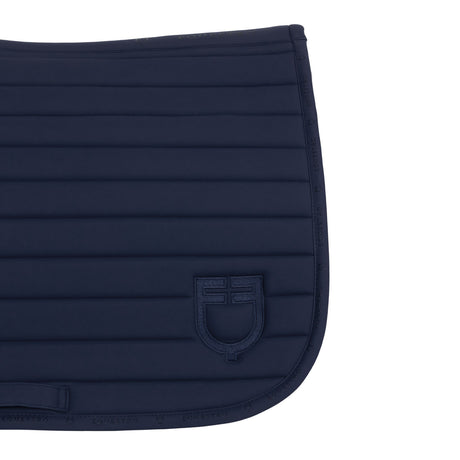 Silica jumping saddle pad
