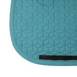 Dressage saddle pad with cube quilting