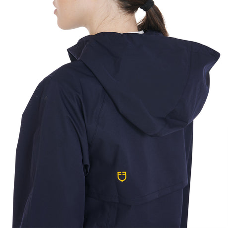 Women's three-layer technical raincoat
