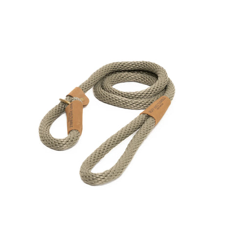 Ruff & Tumble Slim Slip Dog Lead #colour_moss